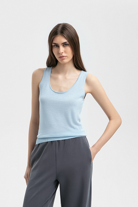 Топ из хлопка, шелка и льна, цвет Голубой светлый