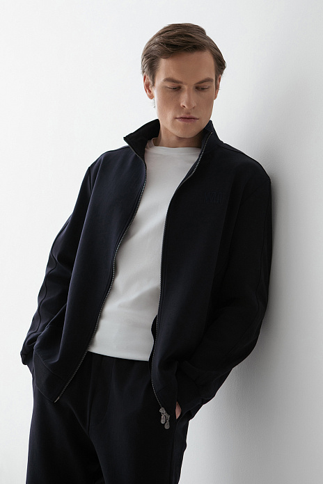 Спортивный костюм с шортами, цвет 